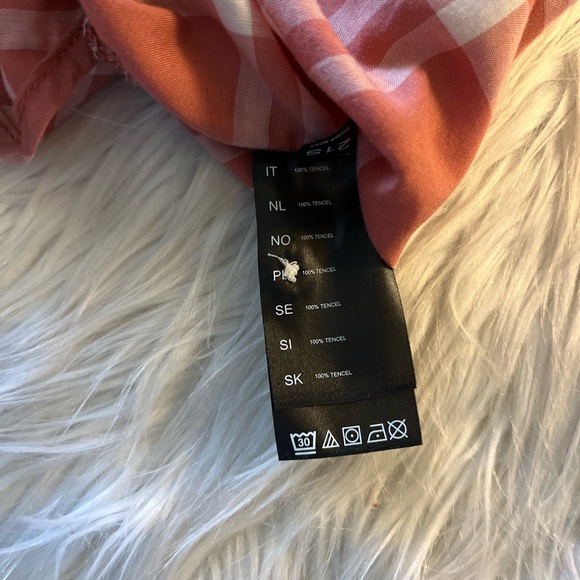 Kuhl short sleeve button up plaid shirt - Picture 10 of 14